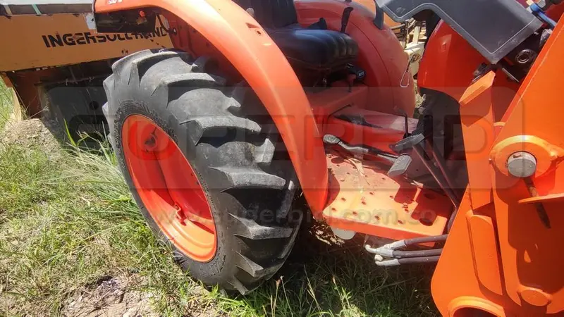 TRACTOR AGRICOLA KUBOTA L3200D 2013 POT. 31,9 HP, CAP. 102 TON, Ubic.: TURBACO, BOLIVAR — imagen 5 de 8
