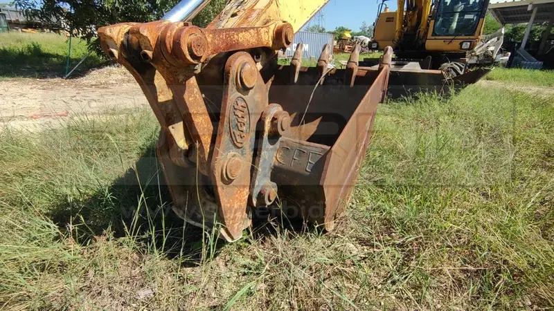 EXCAVADORA KOMATSU PW180-7K 2006 POT. 156 HP, CAP. 1,13 M³, PLACA: MC527162 Ubic.: TURBACO, BOLIVAR — imagen 3 de 8
