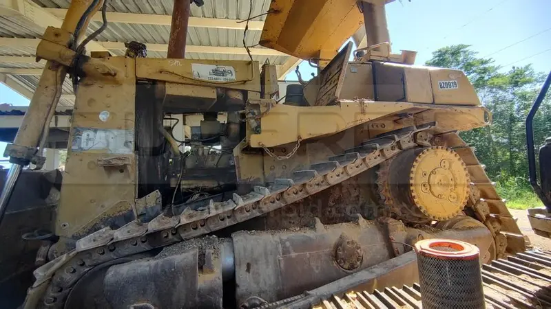BULLDOZER CATERPILLAR D8L 1982 POT. 335 HP, CAP. 38 TON, PLACA: MC350097 Ubic.: TURBACO, BOLIVAR — imagen 8 de 8