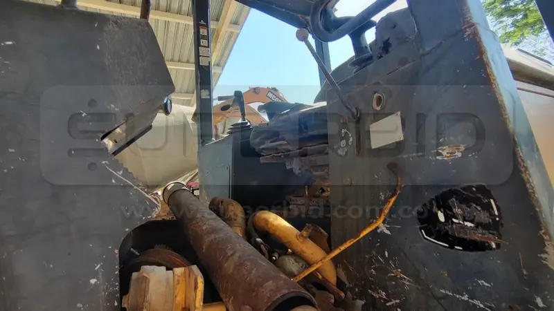 BULLDOZER JOHN DEERE 550J-1T 2005 POT. 80 HP, CAP. 7,7 TON, Ubic.: TURBACO, BOLIVAR — imagen 6 de 8