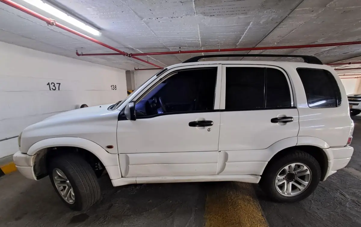 Campero Chevrolet Grand Vitara 2007 — imagen 8 de 9