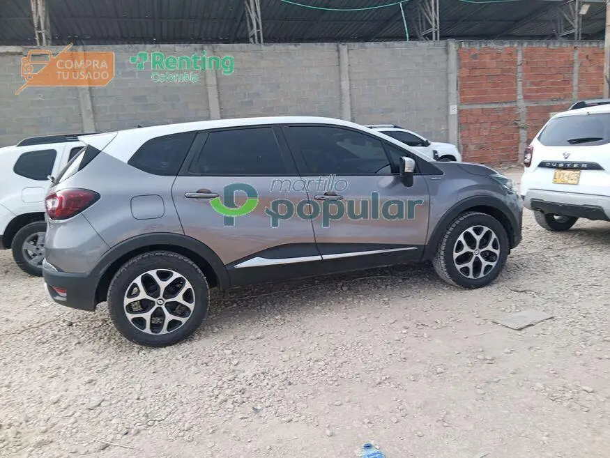 Camioneta Renault CAPTUR 2022 — imagen 7 de 12