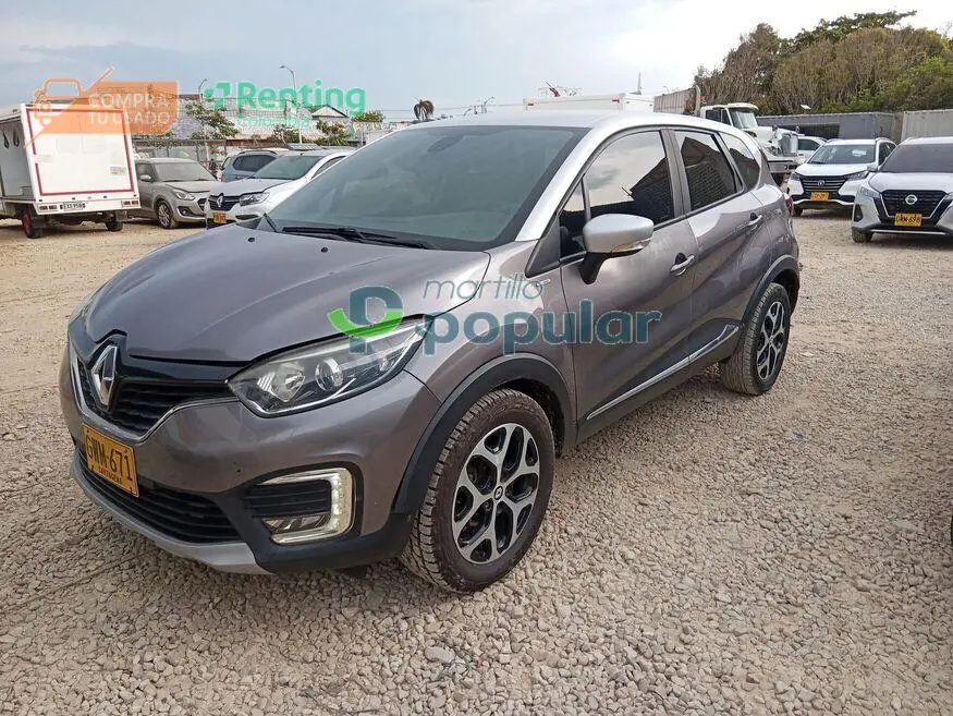 Camioneta Renault CAPTUR 2022 — imagen 9 de 12