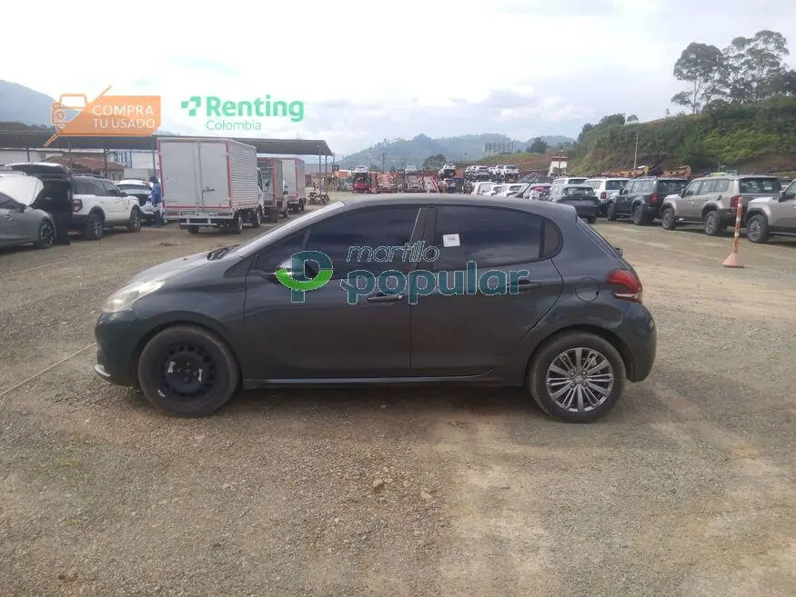 Automóvil Peugeot 2008 2017 — imagen 2 de 12