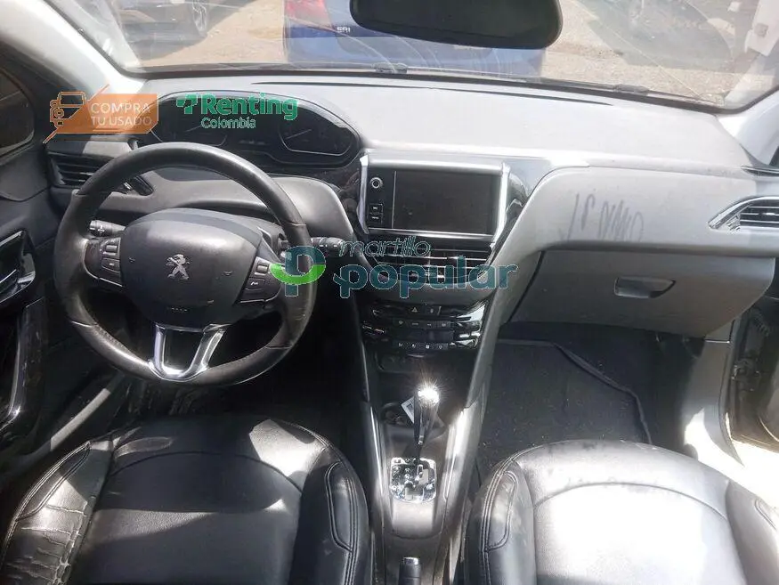 Automóvil Peugeot 2008 2017 — imagen 8 de 12