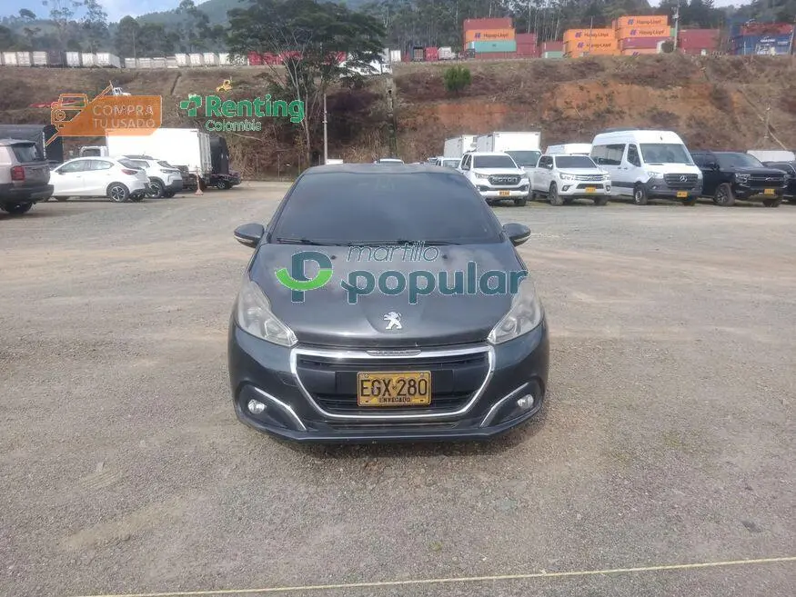 Automóvil Peugeot 2008 2017 — imagen 10 de 12