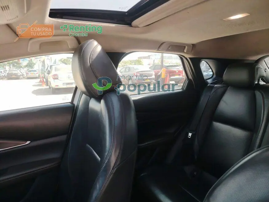 Camioneta Mazda CX-30 2022 — imagen 10 de 12