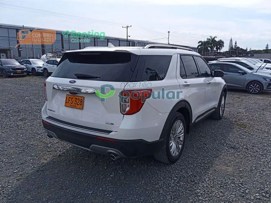 Camioneta Ford Explorer 2022