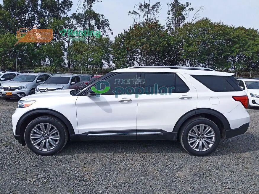 Camioneta Ford Explorer 2022 — imagen 2 de 11