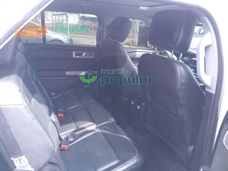 Camioneta Ford Explorer 2022 — imagen 3 de 11