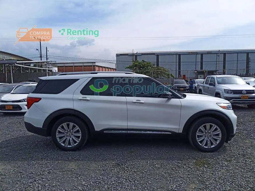 Camioneta Ford Explorer 2022 — imagen 6 de 11