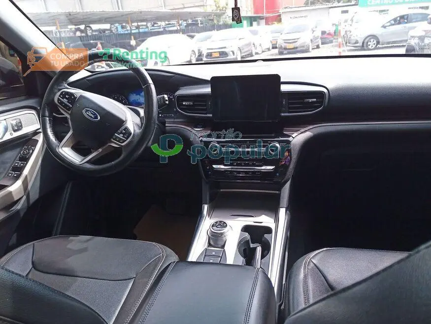Camioneta Ford Explorer 2022 — imagen 7 de 11