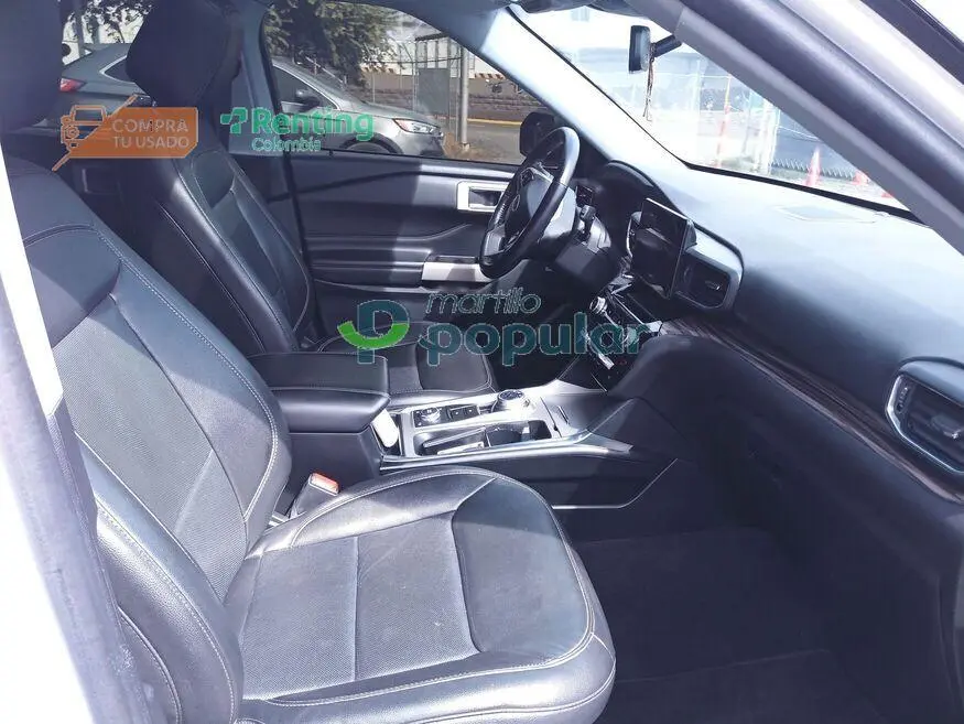 Camioneta Ford Explorer 2022 — imagen 9 de 11