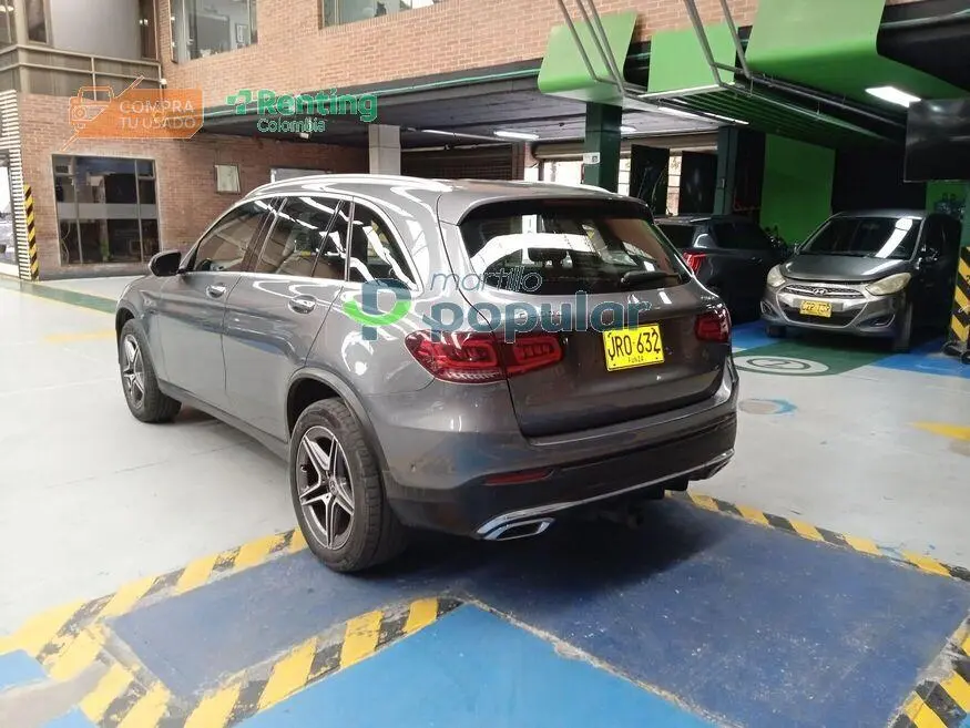 Camioneta Mercedes Benz GLC300E 2022 — imagen 3 de 12
