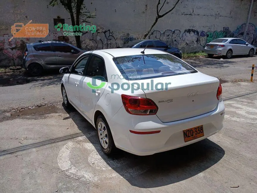 Automóvil Kia SOLUTO 2025 — imagen 3 de 12