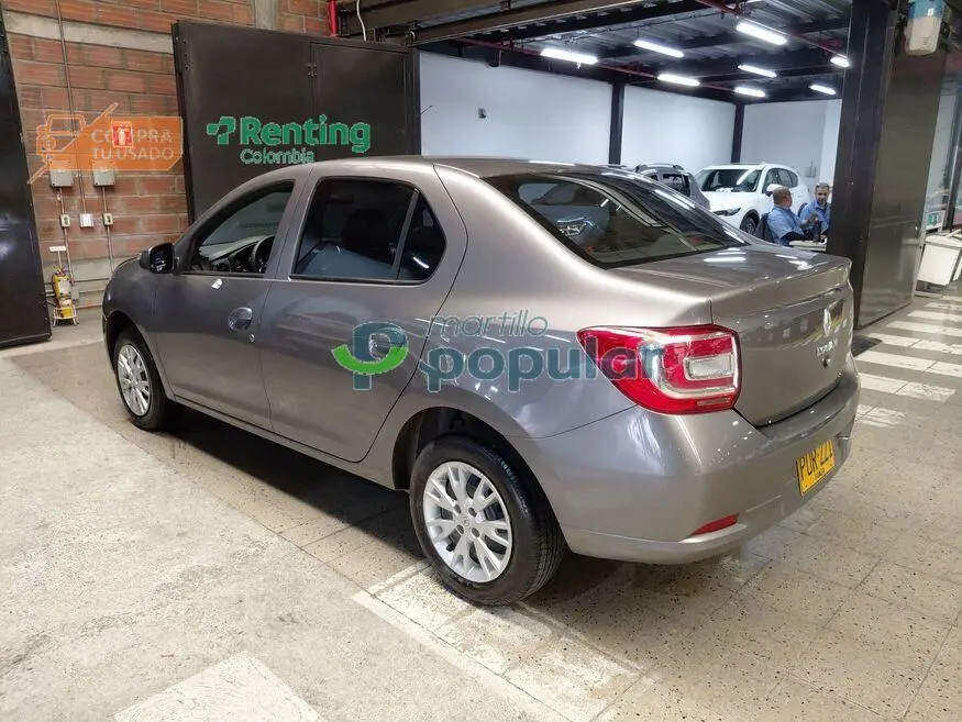 Automóvil Renault Logan 2025