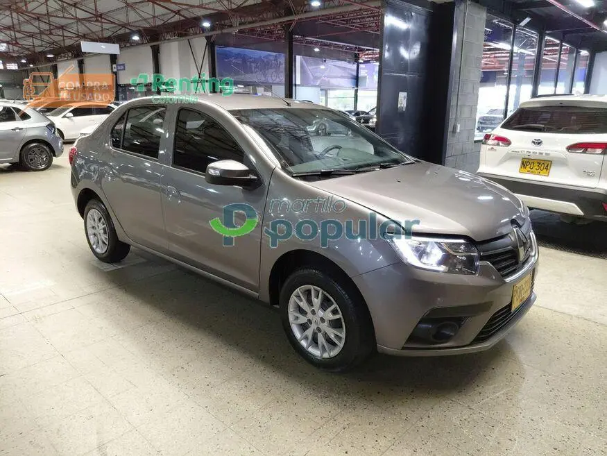 Automóvil Renault Logan 2025 — imagen 5 de 12