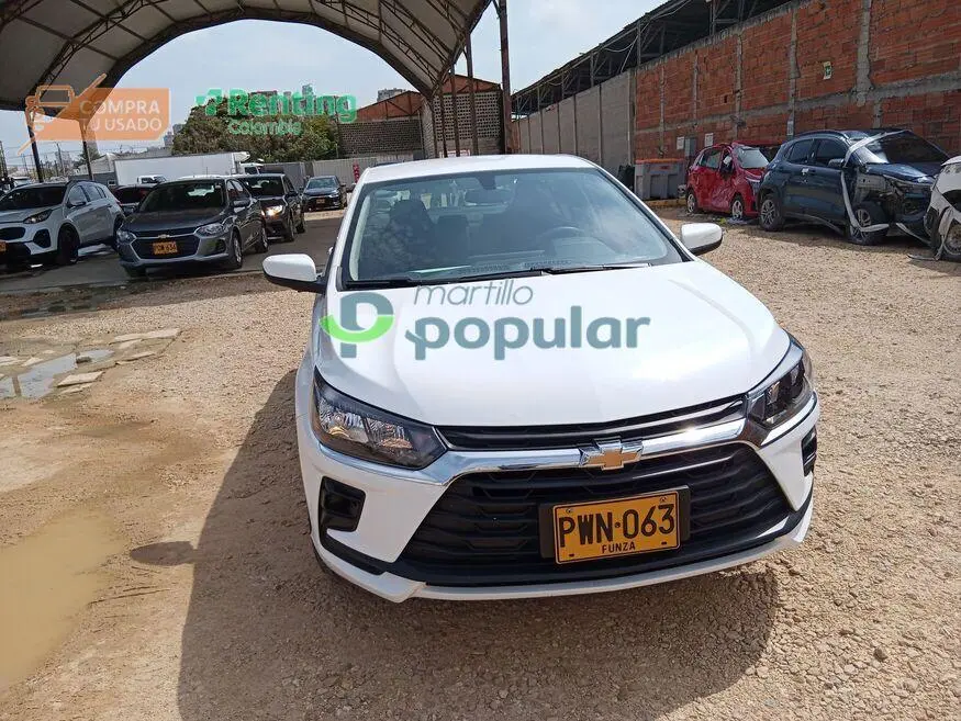 Automóvil Chevrolet Onix 2026 — imagen 2 de 12