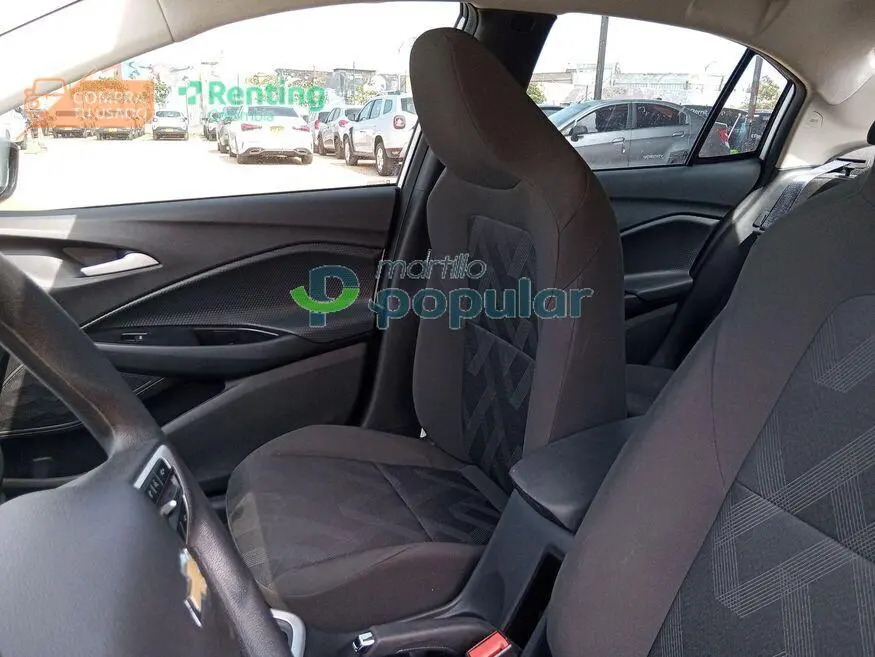 Automóvil Chevrolet Onix 2026 — imagen 7 de 12