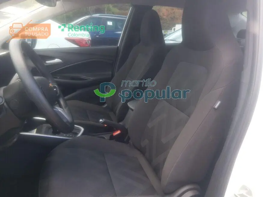 Automóvil Chevrolet Onix 2026 — imagen 8 de 12