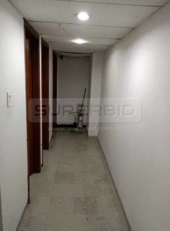 TERRENO CON EDIFICIO COMERCIAL, 3 PISOS, BARRIO POPULAR DE 429 M2 UBIC.: CALI — imagen 8 de 8