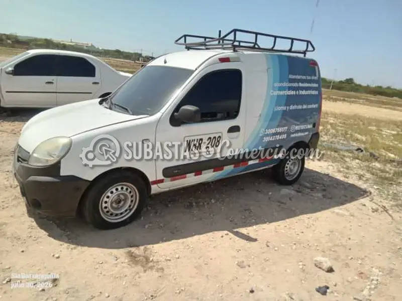 Salvamento Renault Kangoo vu - 2015 - 208 - Barranquilla (Atlántico) — imagen 2 de 8