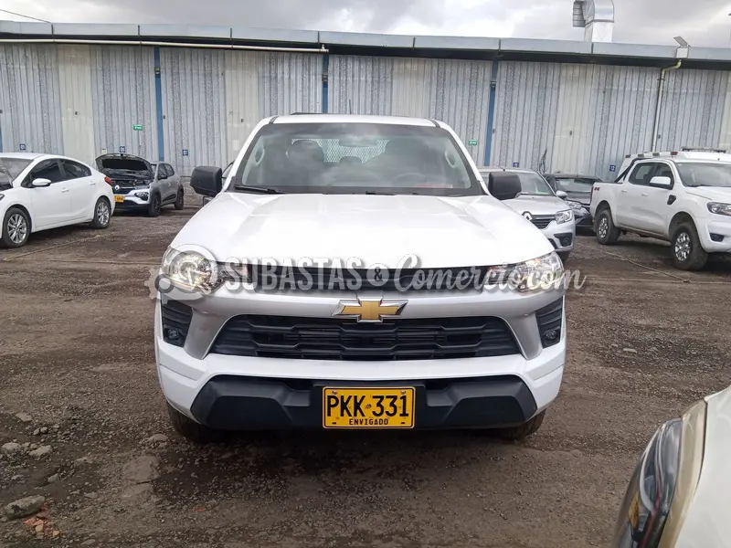 Chevrolet Colorado wt ls 4x4 mt - 2025 - 331 - Bogotá — imagen 6 de 8