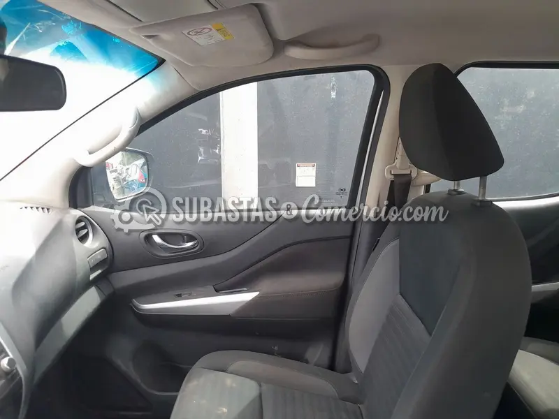 Nissan Frontier 2.3l t.diesel dc — imagen 4 de 8