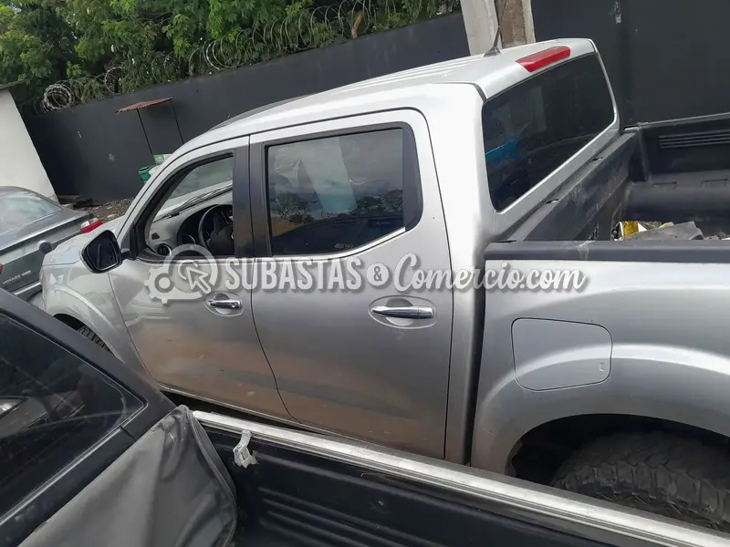 Nissan Frontier 2.3l t.diesel dc — imagen 8 de 8