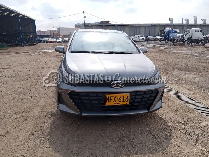 Hyundai Hb20s accent advance at - 2024 - 616 - Bogotá — imagen 6 de 8