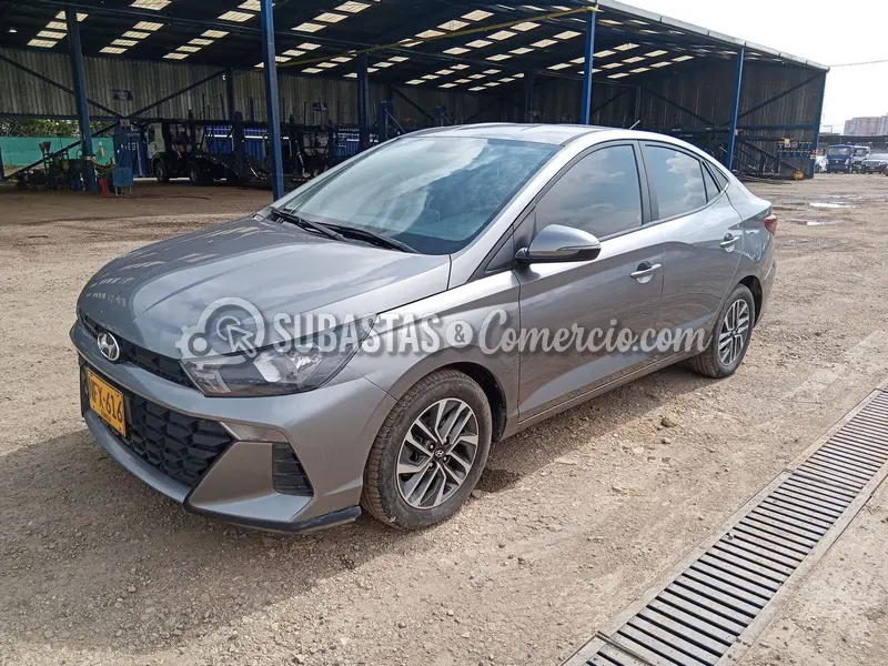 Hyundai Hb20s accent advance at - 2024 - 616 - Bogotá — imagen 7 de 8