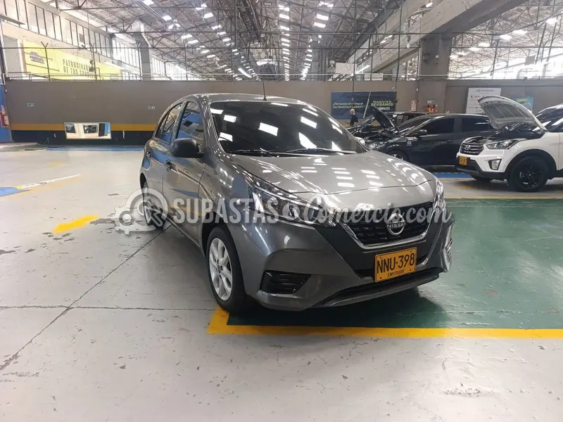 Nissan New march 1.6l — imagen 6 de 8