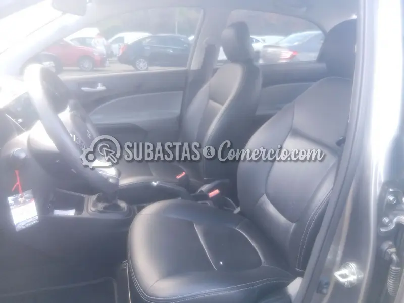 Kia Soluto emotion mt - 2026 - 750 - Caldas — imagen 4 de 8