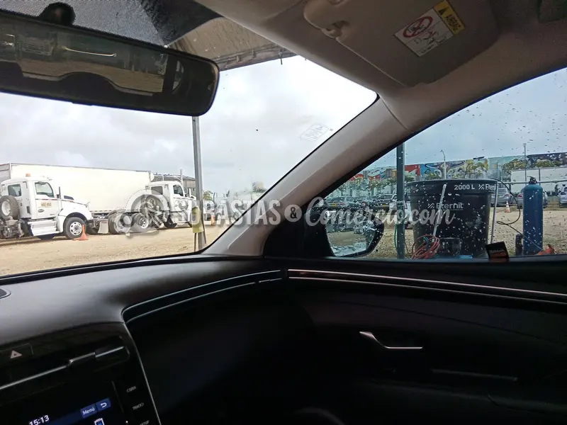 Hyundai Tucson essentials at 4x4 - 2024 - 245 - Bogotá — imagen 3 de 8