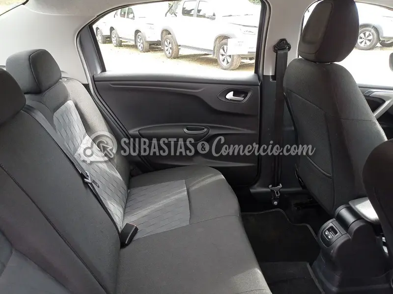 Citroën C-elysée shine at 1.6 - 2024 - 944 - Caldas — imagen 4 de 8