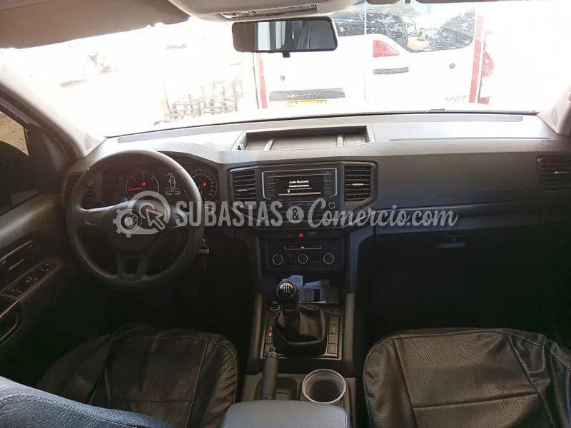Volkswagen Amarok trendline — imagen 2 de 8