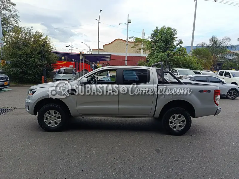 Ford Ranger xls diesel mt dc - 2023 - 171 - Caldas — imagen 8 de 8