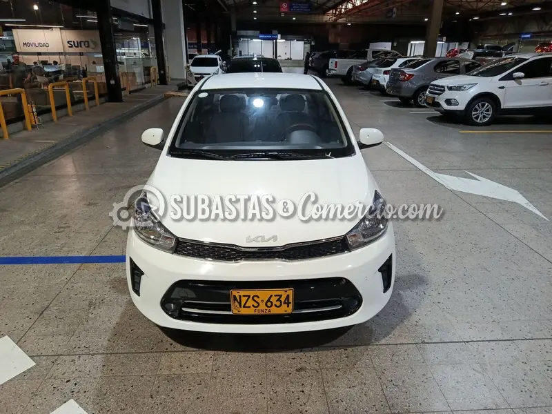 Kia Soluto emotion mt - 2026 - 634 - Medellín — imagen 6 de 8
