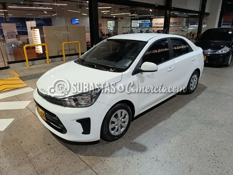 Kia Soluto emotion mt - 2026 - 634 - Medellín — imagen 7 de 8
