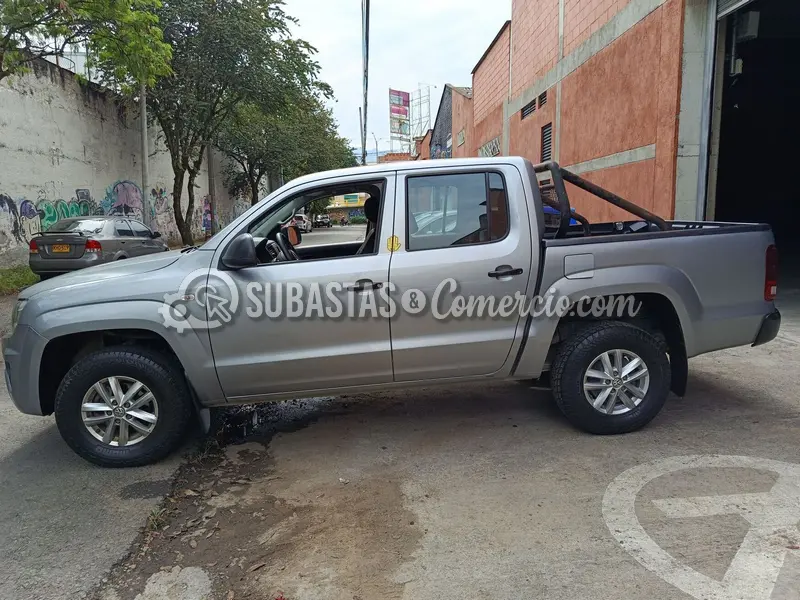 Volkswagen Amarok trendline 2.0l 103kw 4x4 mt cabina doble platón - 20 — imagen 8 de 8