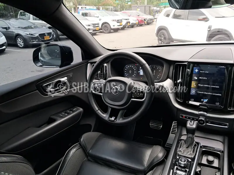 Volvo Xc60 t5 r-design - 2020 - 525 - Caldas — imagen 2 de 8
