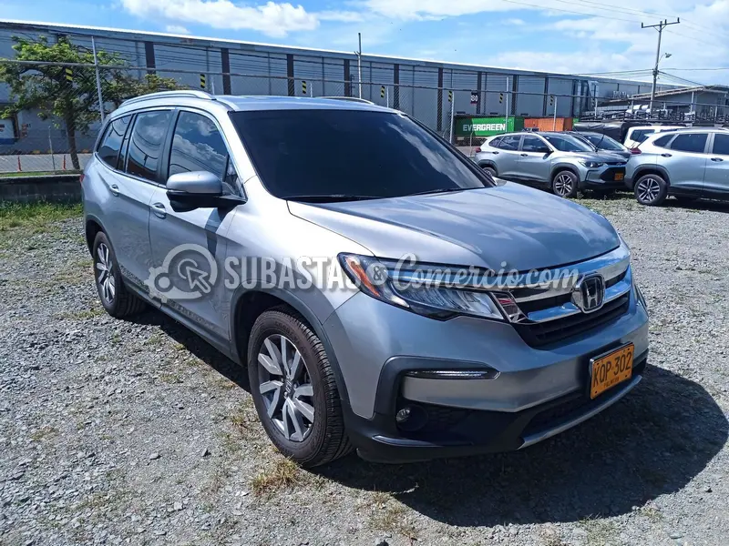 Honda Pilot exl prestige 2wd - 2021 - 302 - Cali — imagen 5 de 8