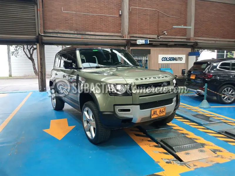 Land rover Defender first edition 3.0 híbrida - 2020 - 867 - Bogotá — imagen 5 de 8