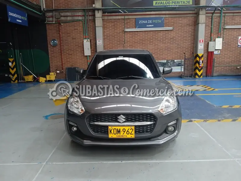 Suzuki New swift 1.2 hybrid - 2022 - 962 - Bogotá — imagen 6 de 8