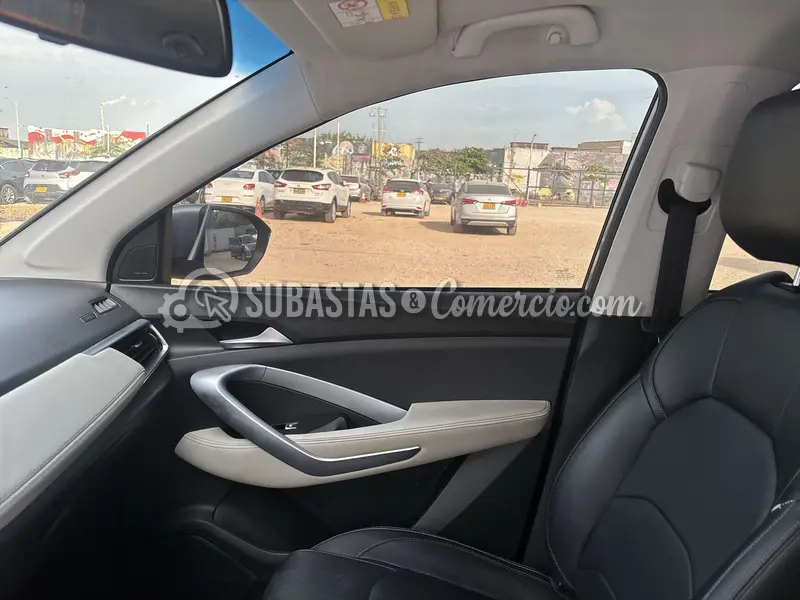 Chevrolet Captiva premier turbo ac 1.5 at - 2023 - 281 - Barranquilla — imagen 3 de 8