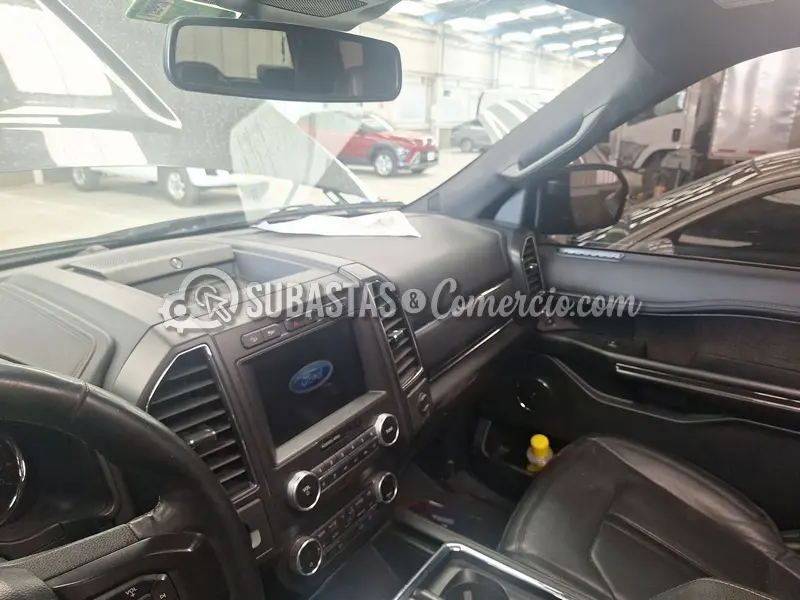 Ford Expedition limited 4x4 at - 2020 - 992 - Bogotá — imagen 3 de 8