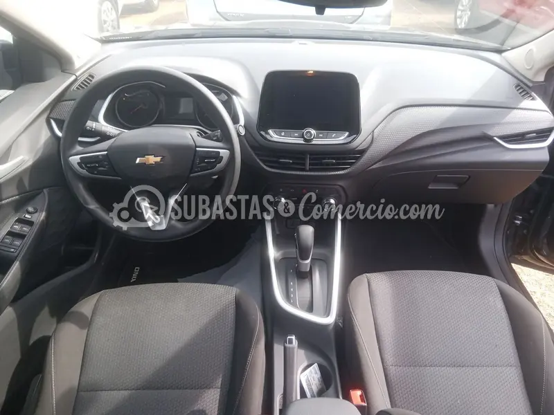 Chevrolet Onix nb lt turbo at - 2025 - 105 - Caldas — imagen 2 de 8