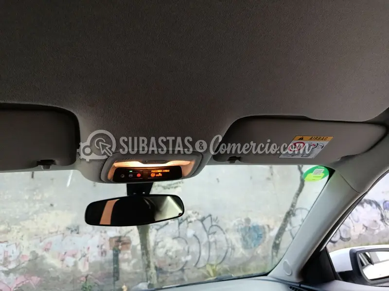 Chevrolet Onix nb lt turbo mt - 2025 - 462 - Medellín — imagen 4 de 8