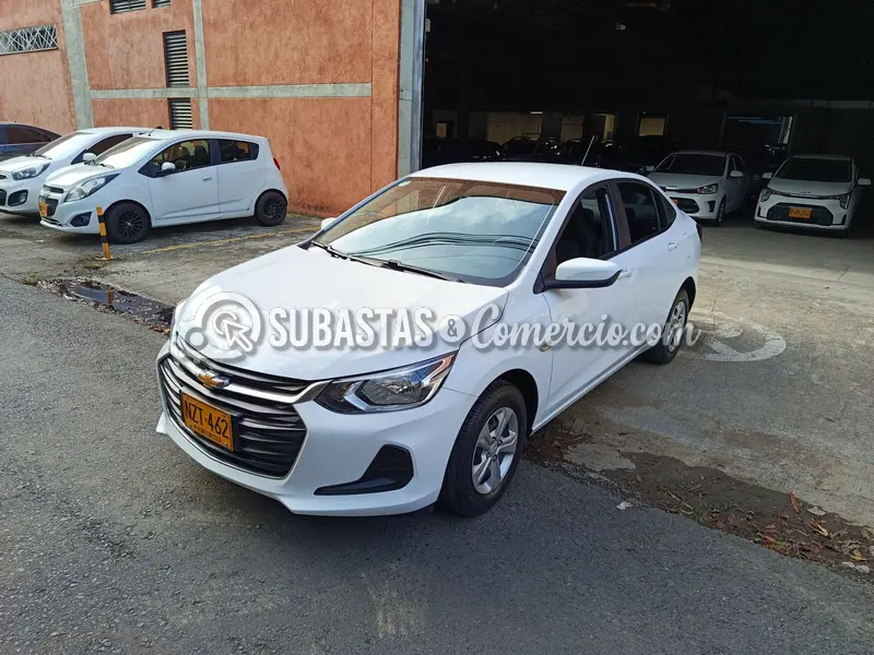 Chevrolet Onix nb lt turbo mt - 2025 - 462 - Medellín — imagen 7 de 8