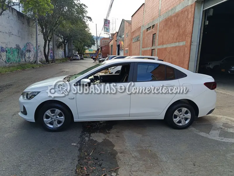 Chevrolet Onix nb lt turbo mt - 2025 - 462 - Medellín — imagen 8 de 8